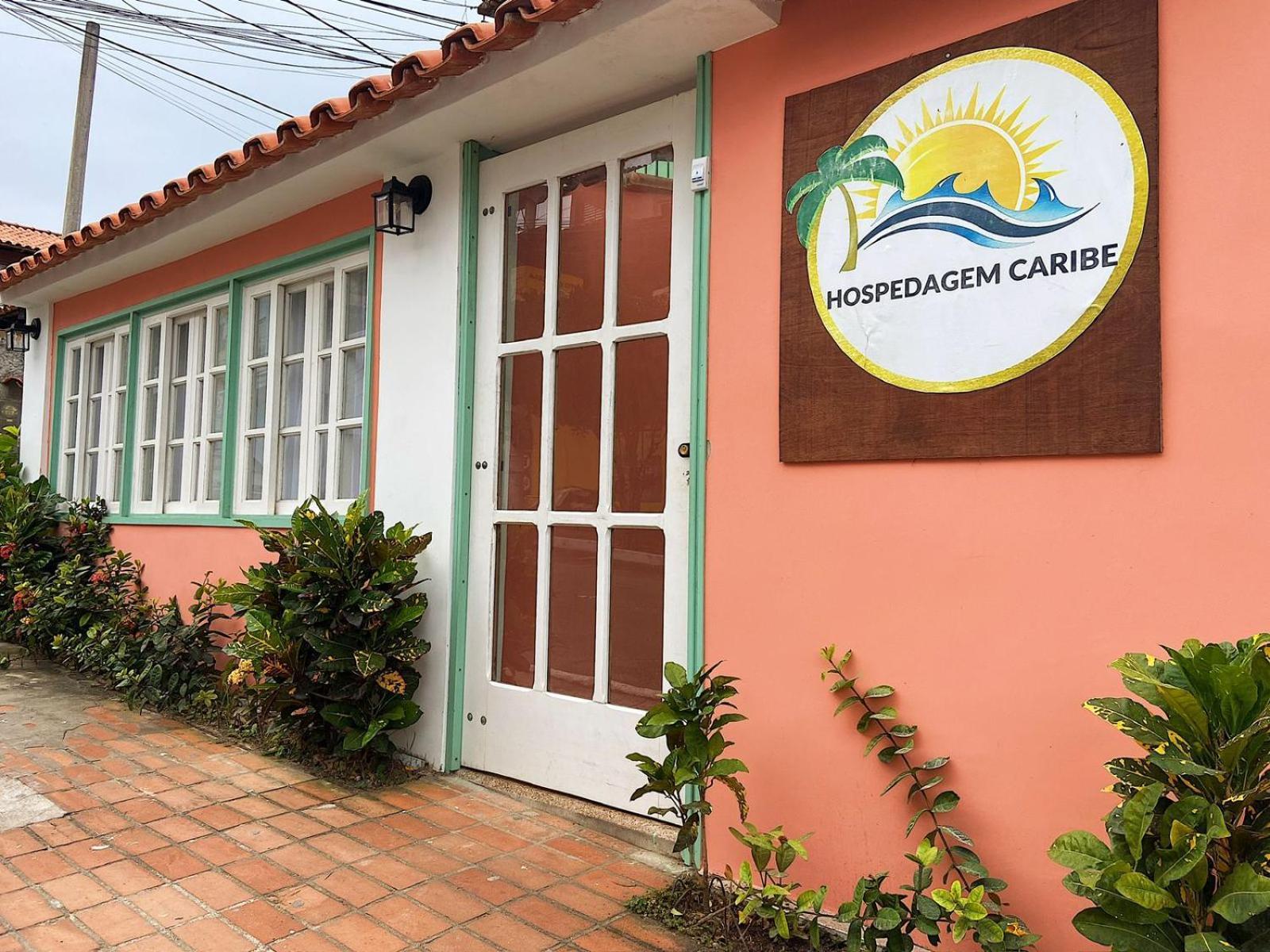 Pousada Hospedagem Caribe 아라이알도카보 외부 사진